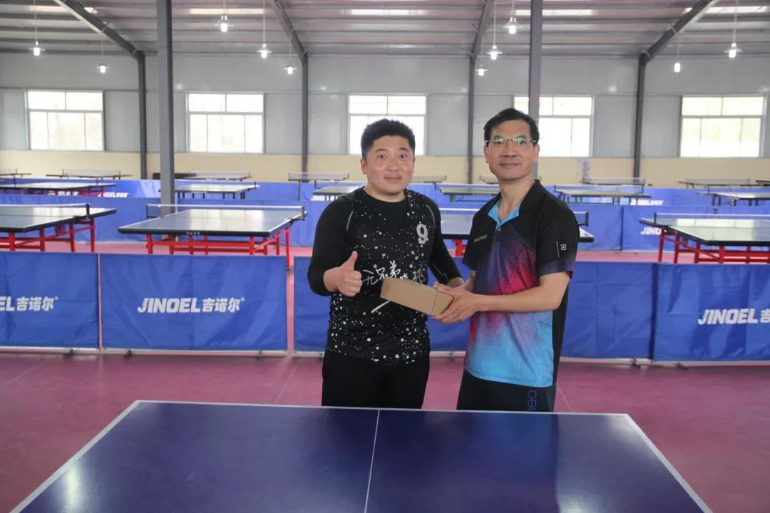 1562117592517154.jpg 趣味赛冠军.jpg